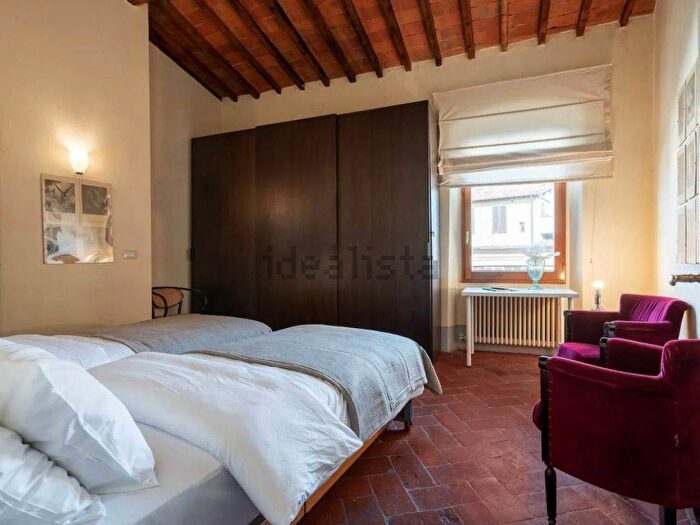 Appartamento quadrilocale in affitto in SantAmbrogio, Firenze