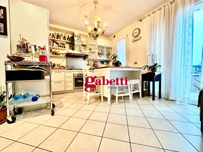 Appartamento trilocale in vendita in Rimini