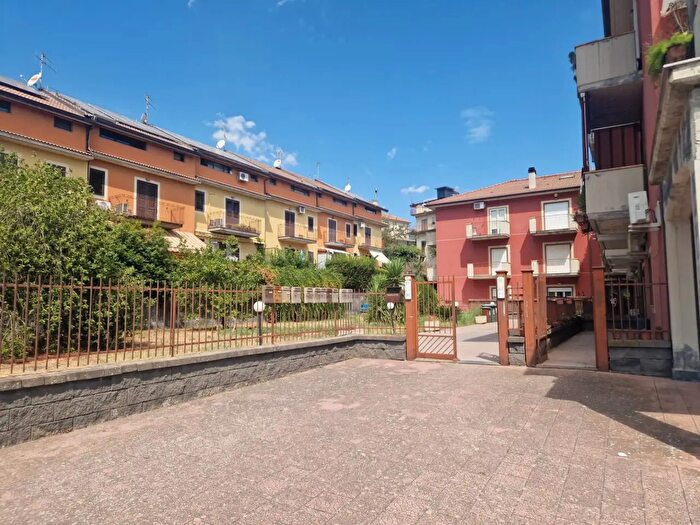 Appartamento trilocale in vendita in Via Giacomo Matteotti, Linguaglossa