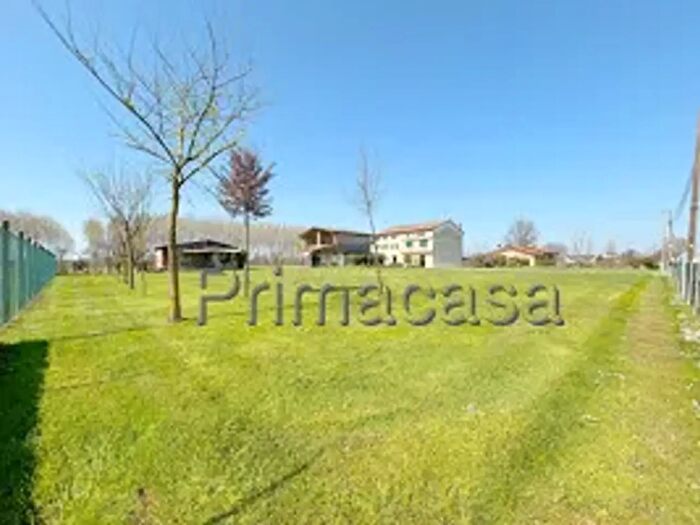 Casa con 5 locali in vendita in Via Novembre, Zero Branco