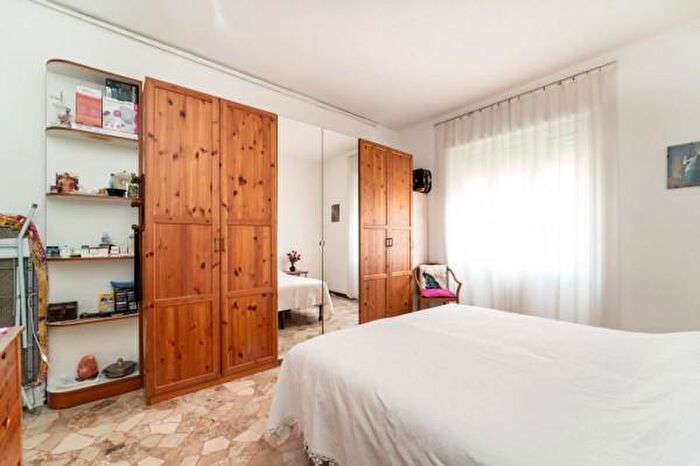 Appartamento bilocale in vendita in Via Golfo degli Aranci, Milano