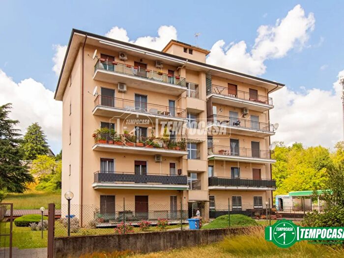 Appartamento trilocale in vendita in Bellinzago Novarese