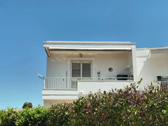 Appartamento trilocale in vendita in Lido Marini Ugento, Ugento