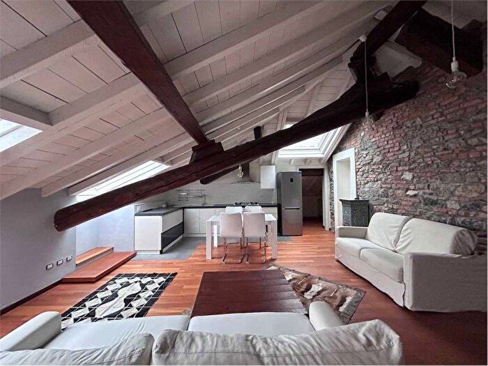 Appartamento trilocale in affitto in SantAgostino, Como