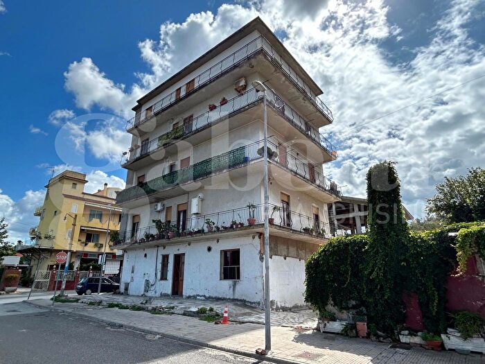 Appartamento trilocale in vendita in Via del Mare, Saponara