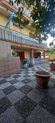 Casa con 6 locali in vendita in Via dei Pastai, Gragnano