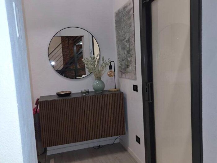 Appartamento quadrilocale in affitto in Via Cesare Balbo, Bocconi, Milano