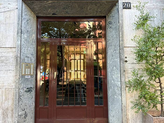 Appartamento bilocale in affitto in Via Emilio Faà Di Bruno, Martini Insubria, Milano