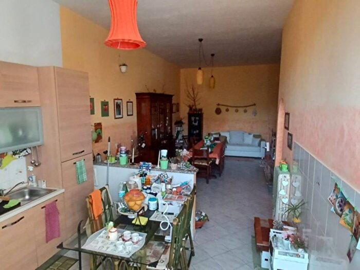 Appartamento trilocale in affitto in Via Sebastiano Silvestri, Centro, Genzano di Roma