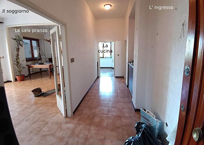 Appartamento quadrilocale in vendita in Zona Via Oberdan Zona Via Gorizia Zona Sacro Cuore Grosseto Grosseto, Grosseto