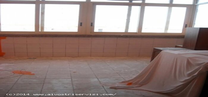 Appartamento trilocale in vendita in Via Menfi Siracusa, Siracusa