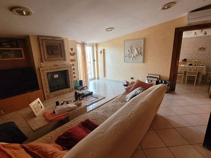 Appartamento quadrilocale in affitto in Via Udine, Villalba, Guidonia Montecelio