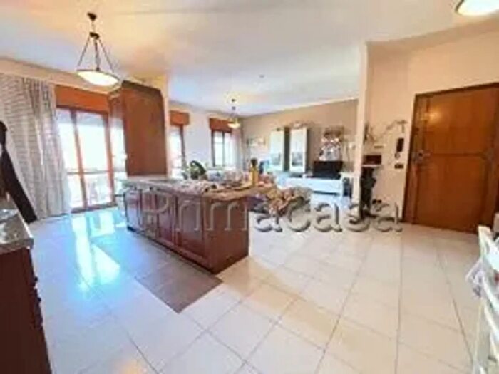 Appartamento quadrilocale in vendita in Via Vittorio Veneto, Casaleone