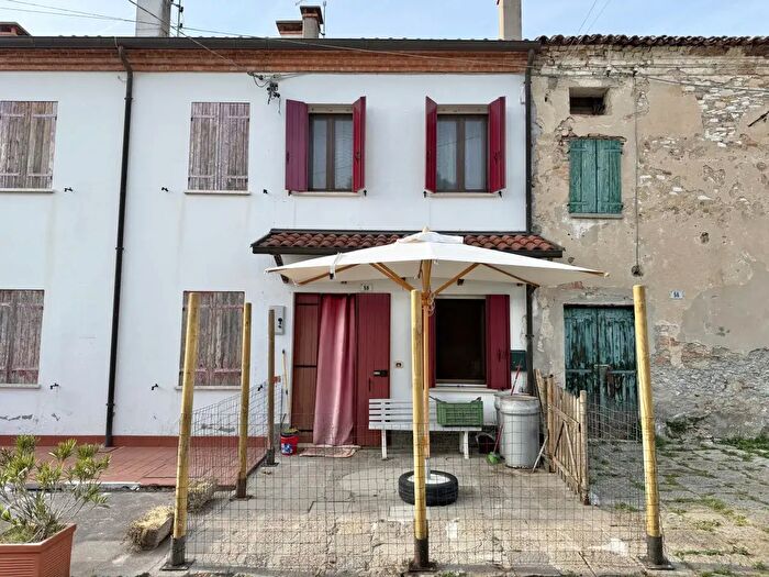 Casa trilocale in vendita in Via Valbona, Lozzo Atestino