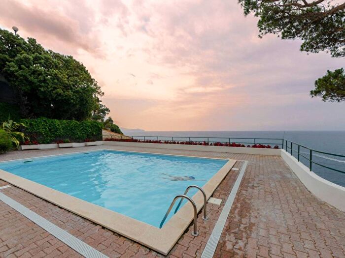 Appartamento con 5 locali in affitto in Via Aurelia, Centro, Zoagli