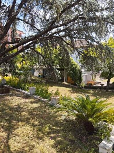 Casa con 5 locali in vendita in Via della Rustica, Roma