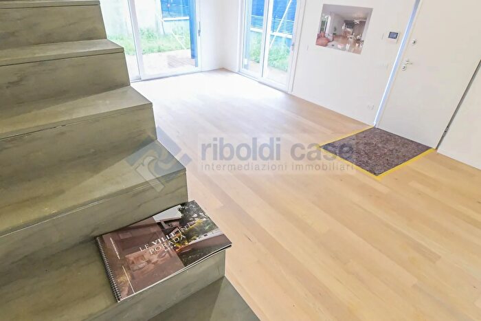 Case in Vendita e in Affitto - 3