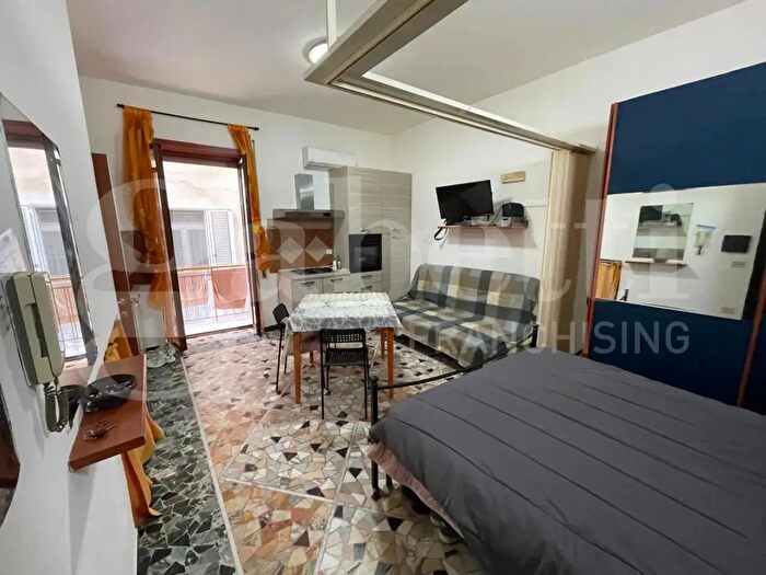 Appartamento monolocale in vendita in Vico Lungomare Caboto, Gaeta