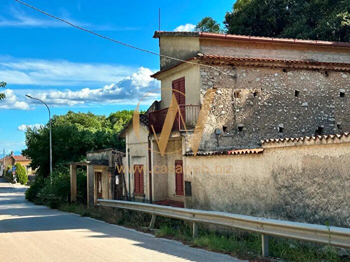 Casa trilocale in vendita in Via Melopiano, Sant'Angelo D'Alife