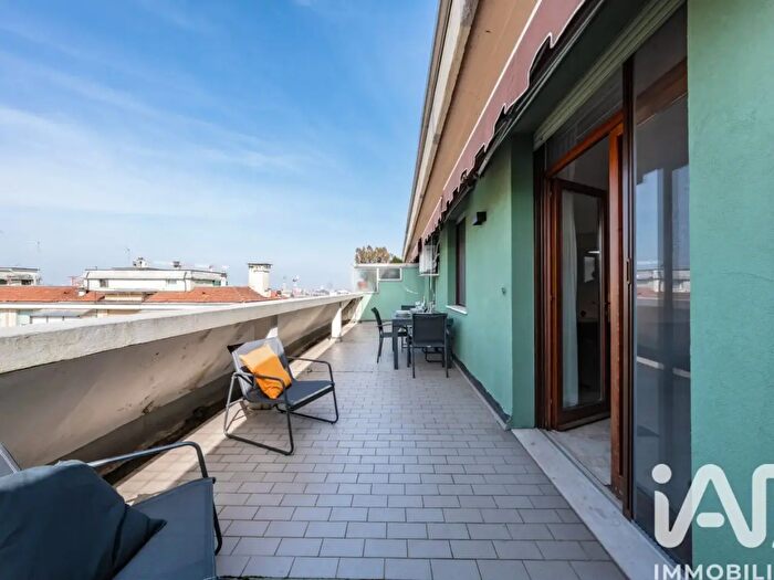 Appartamento quadrilocale in vendita in Via Enrico degli Scrovegni, Padova