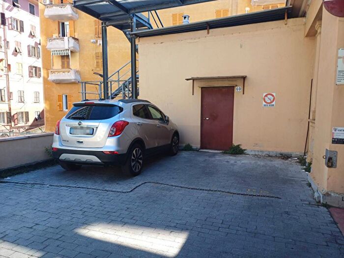 Casa in vendita in Via Aldo Manuzio, San Fruttuoso, Genova