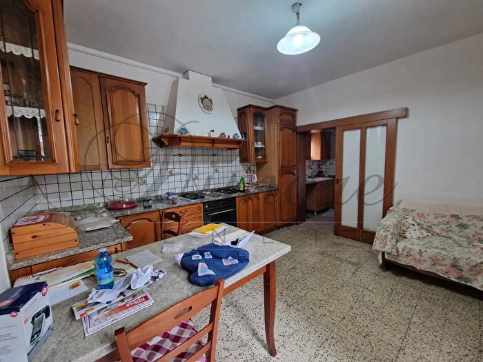 Casa con 8 locali in vendita in Via Noalese, Pianiga
