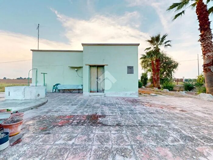 Casa quadrilocale in vendita in Contrada Jaddico, Brindisi
