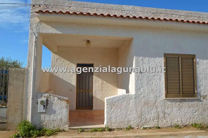 Casa trilocale in vendita in Viale Vincenzo Accardi, Campobello Di Mazara