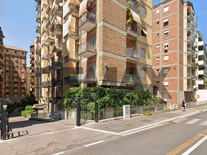 Appartamento trilocale in affitto in Via Filippo Meda, Monti Tiburtini, Roma