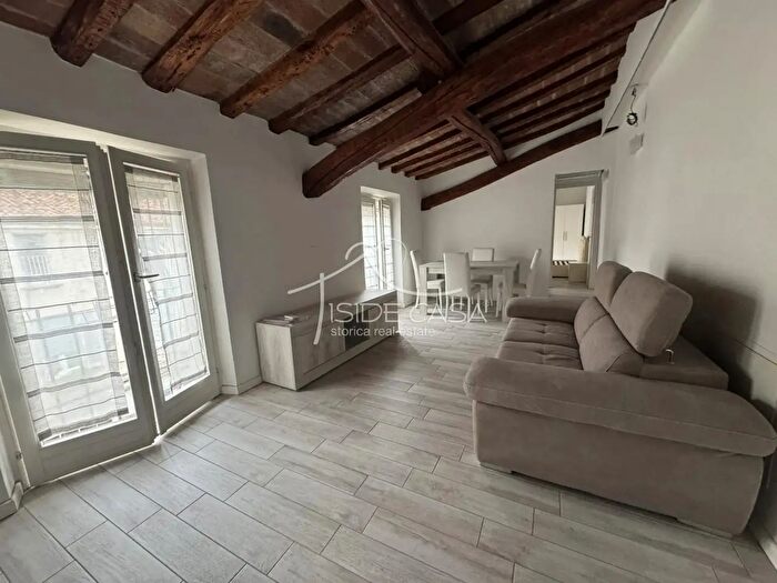 Appartamento bilocale in vendita in Via Filippo Corridoni, Mantova