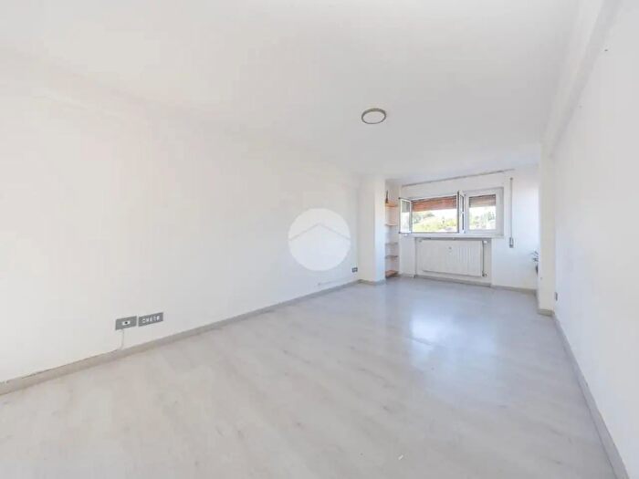 Appartamento bilocale in vendita in Via dei Carvilii, Roma