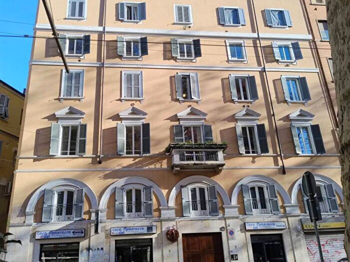 Appartamento bilocale in affitto in Viale Monte Nero, Montenero, Milano