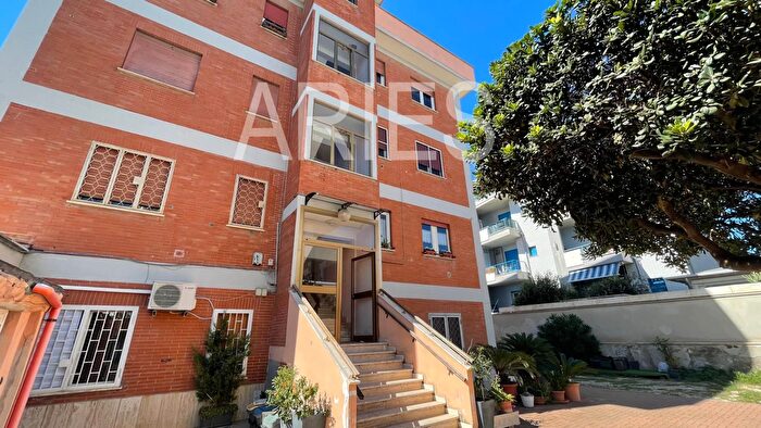 Appartamento bilocale in vendita in Via del Faro, Fiumicino