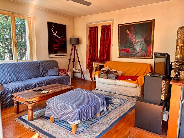 Casa con 6 locali in vendita in Via Media, Montemarciano