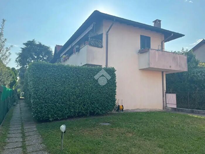 Appartamento monolocale in vendita in Via Lazzaretto, Cardano Al Campo