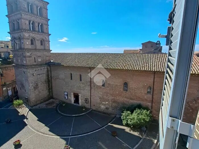 Appartamento quadrilocale in vendita in Corso Giacomo Matteotti, Albano Laziale