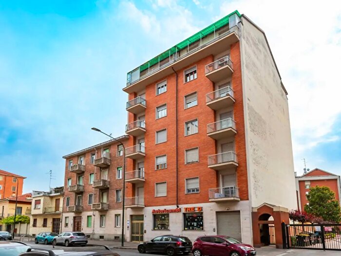 Appartamento trilocale in vendita in Val della Torre, Torino