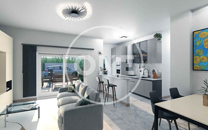 Appartamento trilocale in vendita in Viale Hugo Pratt, Roma