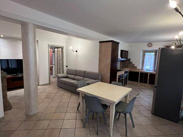 Appartamento trilocale in affitto in Via Zambonate, Stazione, Bergamo