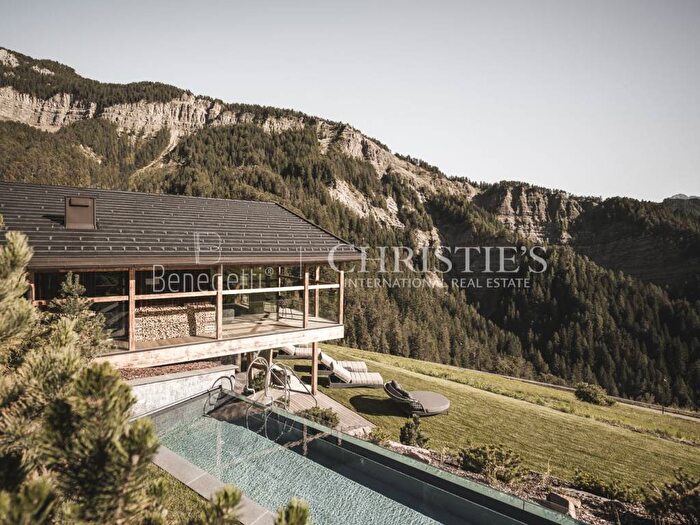 Casa con 6 locali in affitto in Ortisei