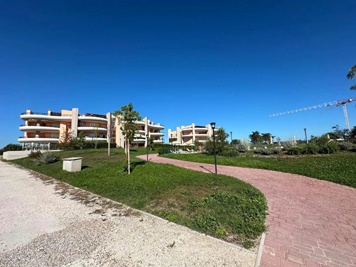 Appartamento bilocale in vendita in Via Monte del Marmo, Roma