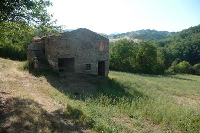 Casa quadrilocale in vendita in San Severino Marche