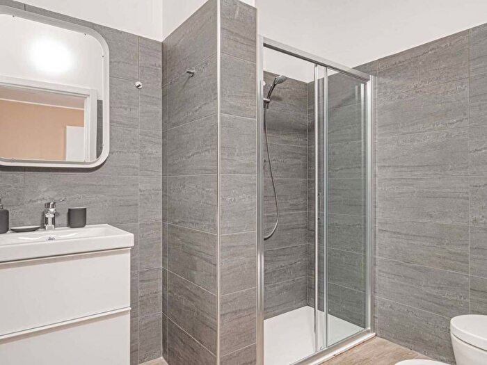 Appartamento in affitto in Via Luciano Manara, Guastalla, Milano