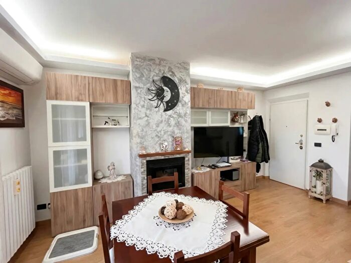 Appartamento con 5 locali in vendita in Via XXIV Maggio, Novafeltria