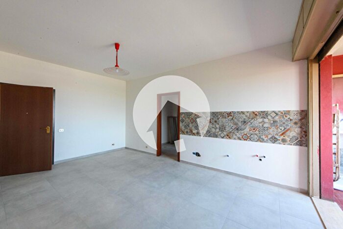 Appartamento trilocale in vendita in Via Turri, Reggio Emilia