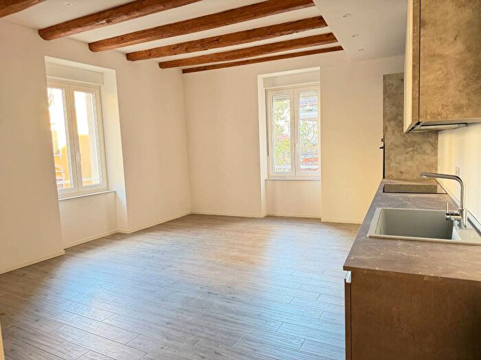 Appartamento trilocale in affitto in Viale Settembre, Giardino Pubblico, Trieste