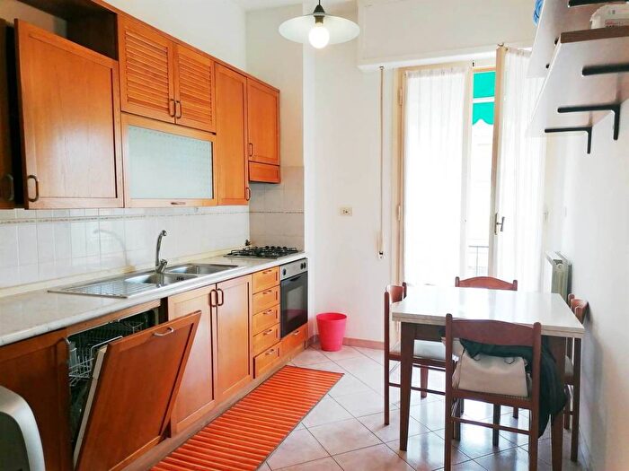 Appartamento quadrilocale in affitto in Via Orazio Vecchi, Novoli, Firenze