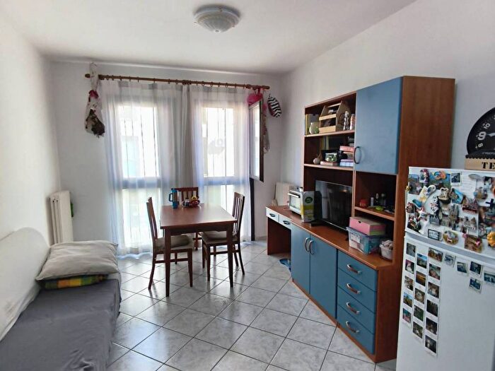 Appartamento bilocale in affitto in Via delle Basse, Collecchio