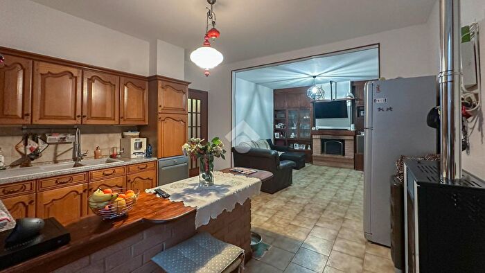 Appartamento trilocale in vendita in Via Don Milani, Carpi