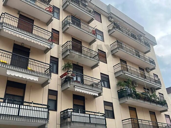 Appartamento con 5 locali in vendita in Viale del Concilio Vaticano II, Bari